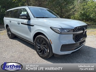 New 2025 Lincoln Navigator L Reserve image 1