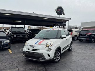 Used 2014 FIAT 500L Trekking w/ Popular Equipment Group image 1