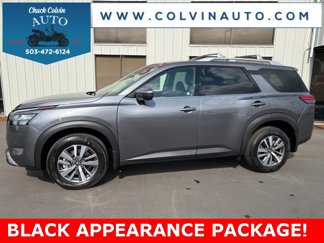 New 2025 Nissan Pathfinder SL w/ Black Appearance Package image 1