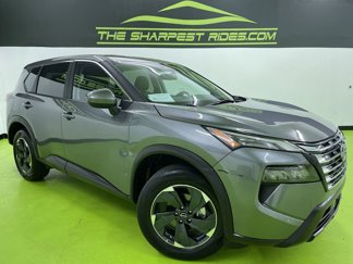 Used 2024 Nissan Rogue SV image 1