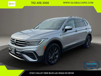 Used 2022 Volkswagen Tiguan SE image 1