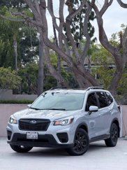Used 2019 Subaru Forester Premium w/ All-Weather Package image 1