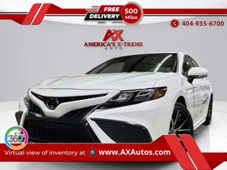 Used 2024 Toyota Camry SE image 1