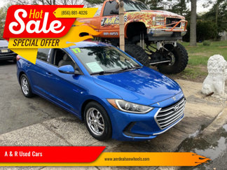 Used 2017 Hyundai Elantra SE image 1
