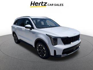 Used 2024 Kia Sorento S image 1