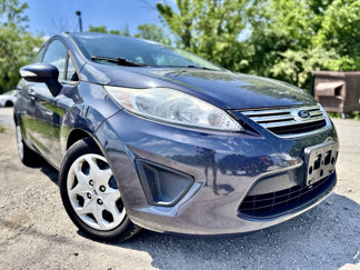 Used 2013 Ford Fiesta SE image 1