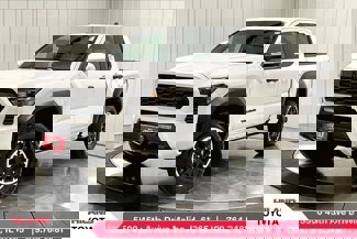 New 2025 Toyota Tacoma TRD Off-Road image 1