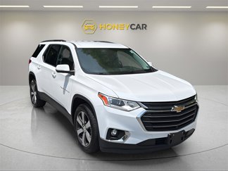 Used 2021 Chevrolet Traverse LT w/ LT Premium Package image 1