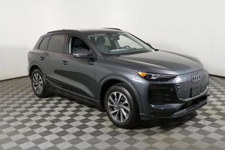 Used 2025 Audi Q6 e-tron Premium w/ Convenience Package image 1