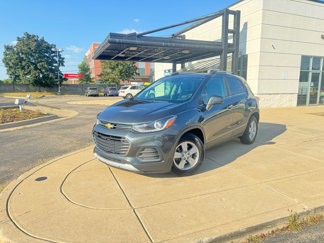 Used 2017 Chevrolet Trax LT w/ LT Convenience Package image 1