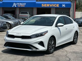 Used 2024 Kia Forte LXS image 1