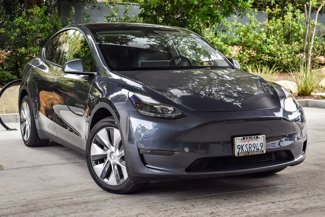 Used 2023 Tesla Model Y Long Range image 1