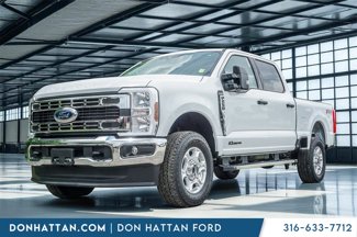 New 2025 Ford F250 XLT image 1