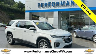 Certified 2022 Chevrolet Traverse LT image 1