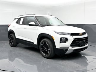 Used 2021 Chevrolet TrailBlazer LT w/ Premium Seating Package image 1
