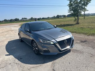 Used 2021 Nissan Altima 2.5 SV image 1