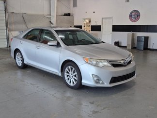 Used 2013 Toyota Camry XLE image 1