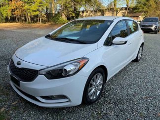 Used 2015 Kia Forte EX image 1