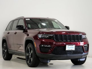New 2025 Jeep Grand Cherokee Limited w/ Black Appearance Package image 1