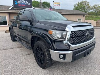 Used 2018 Toyota Tundra SR5 w/ SR5 Upgrade Package image 1