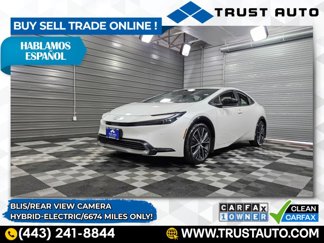 Used 2023 Toyota Prius XLE image 1