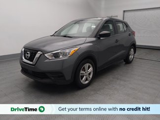 Used 2020 Nissan Kicks S image 1