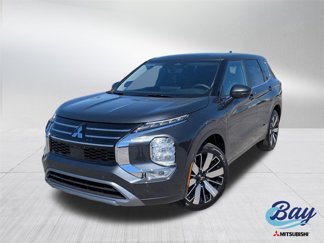 New 2025 Mitsubishi Outlander SE image 1