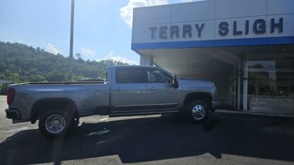 New 2025 Chevrolet Silverado 3500 High Country w/ High Country Premium Package image 1