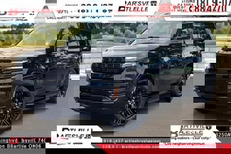 New 2025 Jeep Wagoneer Series II w/ Convenience Group I image 1