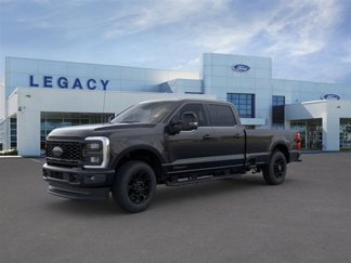 New 2025 Ford F350 4x4 Crew Cab Super Duty image 1