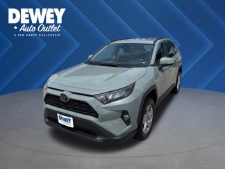Used 2021 Toyota RAV4 XLE image 1