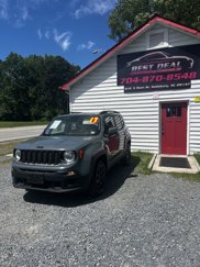 Used 2017 Jeep Renegade Altitude image 1