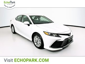 Used 2024 Toyota Camry LE image 1
