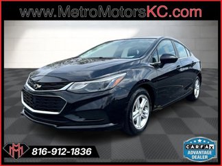 Used 2017 Chevrolet Cruze LT image 1