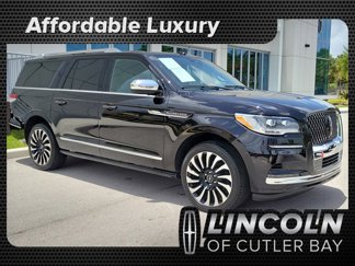 Certified 2022 Lincoln Navigator L Black Label image 1