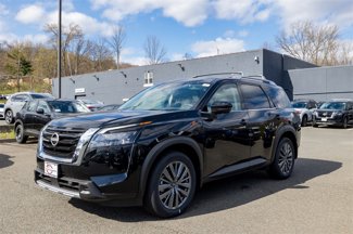 New 2025 Nissan Pathfinder SL w/ SL Premium Package image 1