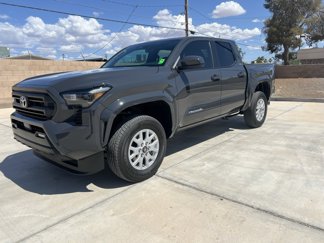 Used 2025 Toyota Tacoma SR5 image 1