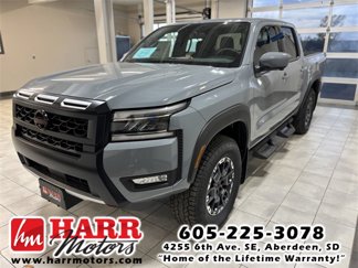 New 2025 Nissan Frontier PRO-4X w/ Pro Convenience Package image 1