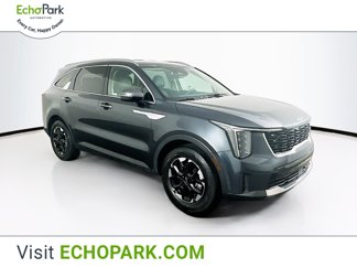 Used 2024 Kia Sorento S image 1