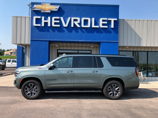 Used 2024 Chevrolet Suburban Z71 w/ Luxury Package image 1