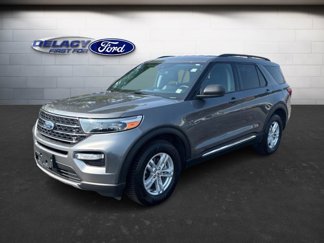 Used 2023 Ford Explorer XLT w/ Equipment Group 202A image 1