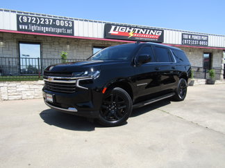 Used 2021 Chevrolet Suburban LT image 1