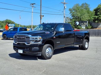 Used 2025 RAM 3500 Laramie image 1