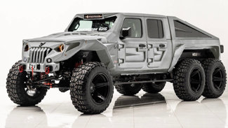 Used 2025 Jeep Gladiator Sport image 1