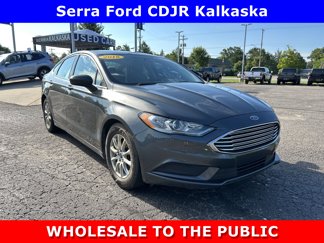 Used 2018 Ford Fusion S image 1