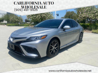 Used 2021 Toyota Camry SE image 1