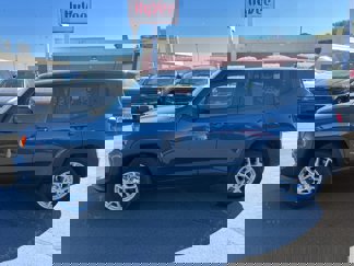 Used 2023 Jeep Renegade Latitude image 1