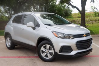 Used 2020 Chevrolet Trax LS w/ Tint and Cruise Package image 1