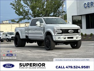 Used 2025 Ford F450 Platinum image 1