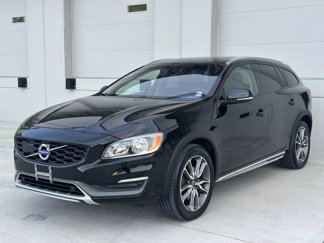 Used 2015 Volvo V60 T5 Cross Country w/ Protection Package image 1